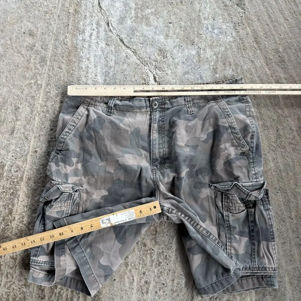 Vintage Green Camo Utility Cargo Shorts Pocket 36 Summer 00s Y2K Grunge Skate